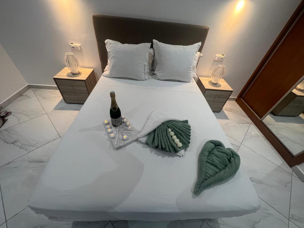 Hotel Residencial Santo Amaro Tarrafal  Zewnętrze zdjęcie
