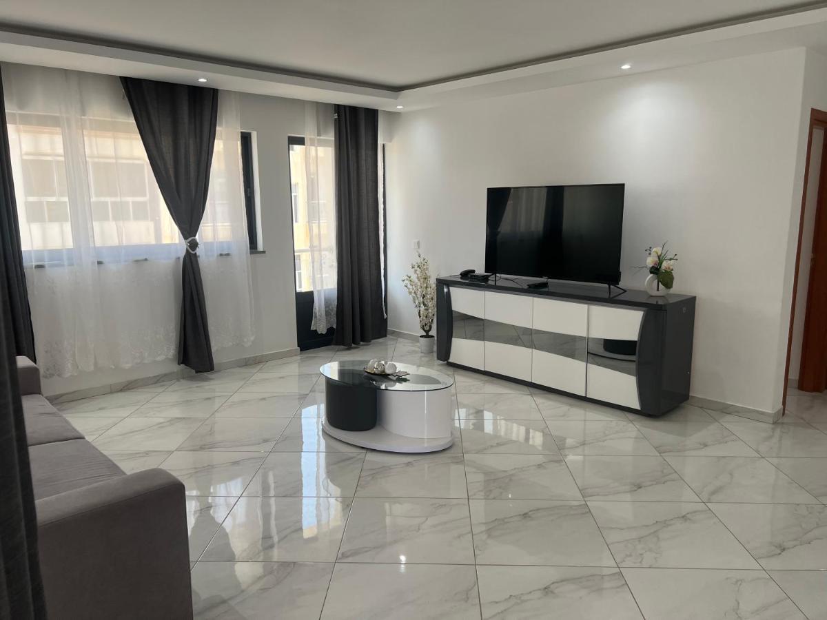 Hotel Residencial Santo Amaro Tarrafal  Zewnętrze zdjęcie