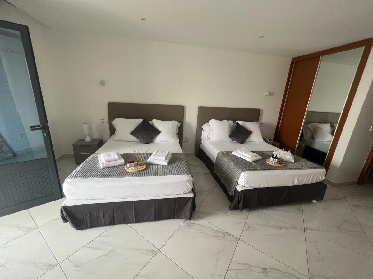 Hotel Residencial Santo Amaro Tarrafal  Zewnętrze zdjęcie